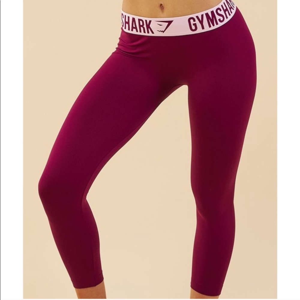 Gymshark Cropped Beet/Red Fit Leggings